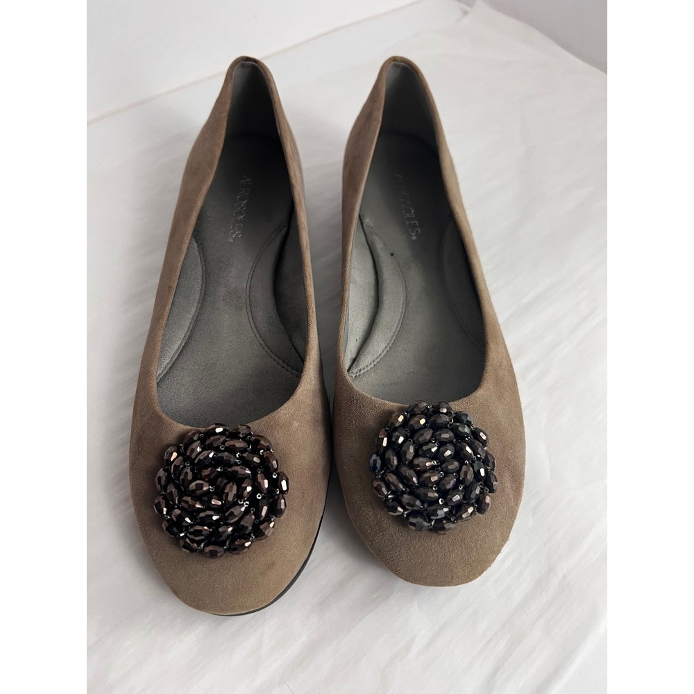 Aerosoles BecXotic Ballet Flats Tan Suede Round Toe Beaded Medallions Size 10